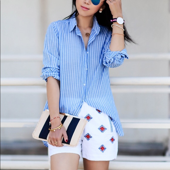 Banana Republic Pants - Banana Republic Embroidered Cotton/Linen Shorts